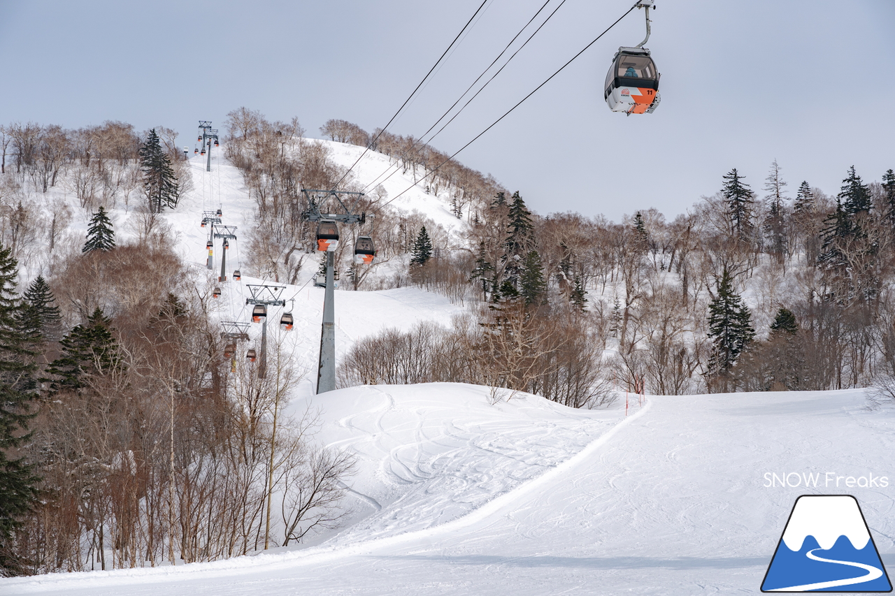 キロロリゾート｜まだまだ山頂は積雪４ｍ超！楽しい春スキー＆スノーボードシーズン到来です(^^)v